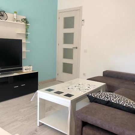 Familia, Amigos Y Playa Apartment Salou Bagian luar foto
